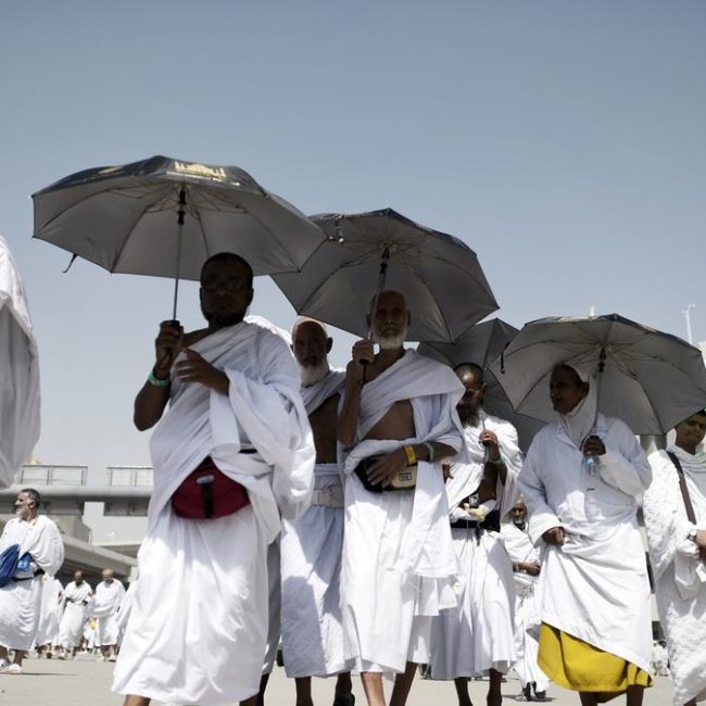 tips to perform hajj in summer